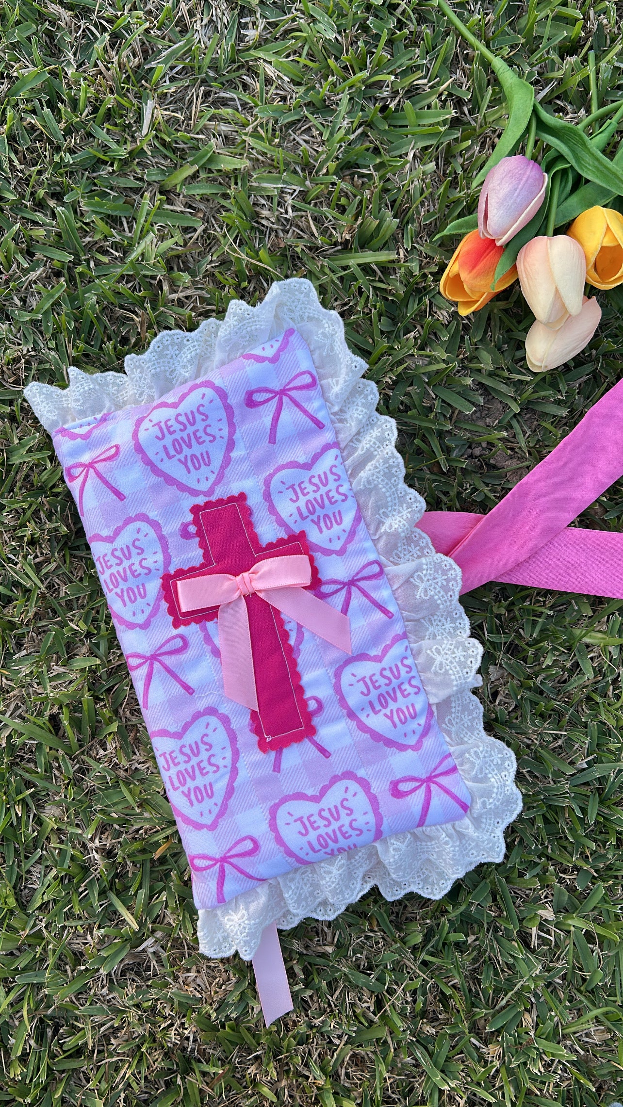 Jesus Loves you Bible Cover